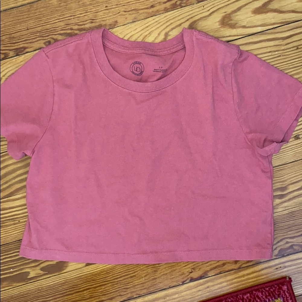 Urban outfitters cropped tee